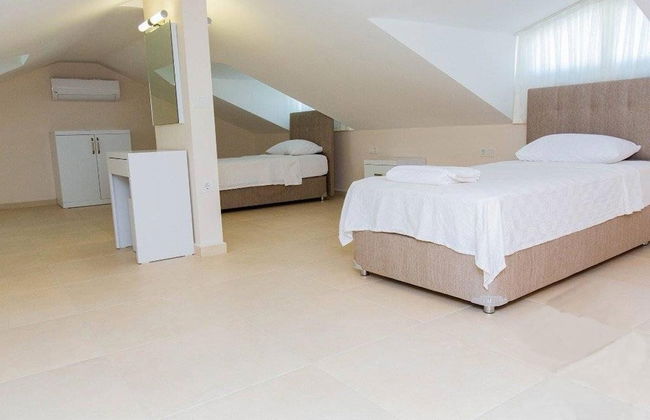Captivating 6-bed Villa Hanimeli Dalyan - Photo 4