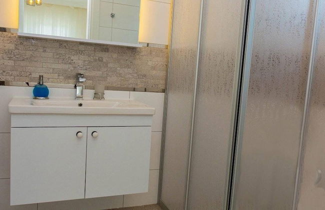 Captivating 6-bed Villa Hanimeli Dalyan - Photo 8