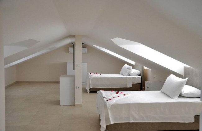Captivating 6-bed Villa Hanimeli Dalyan - Photo 3