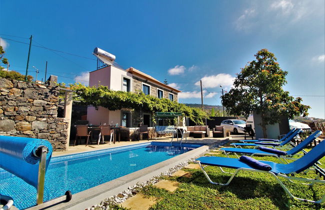 Santa Cruz Villa Private Pool - Photo 1