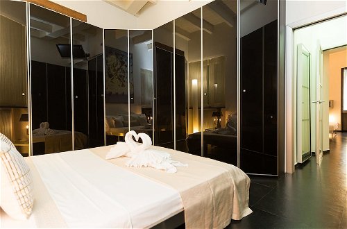 Photo 7 - Rental In Rome Cosmopolitan Hi-tech Luxury Apartment