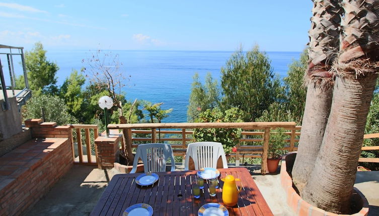 Photo 1 - Cozy Holiday Home in Ricadi near Sea