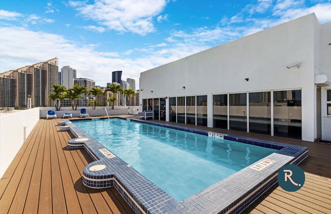 Roami at Sunny Isles - Foto 1