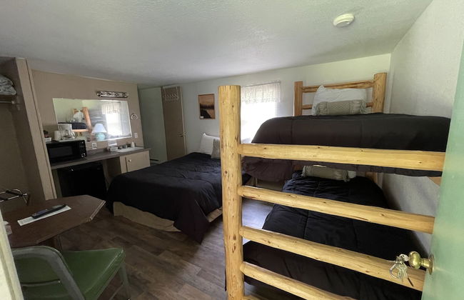 7r Guest Ranch - Photo 5