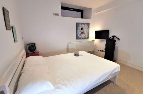 Foto 5 - Spacious Double Room with en-suite - 2c