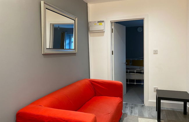 2 Bed Flat - Sleeps 6 - Pets - Parking - Wifi - Foto 9