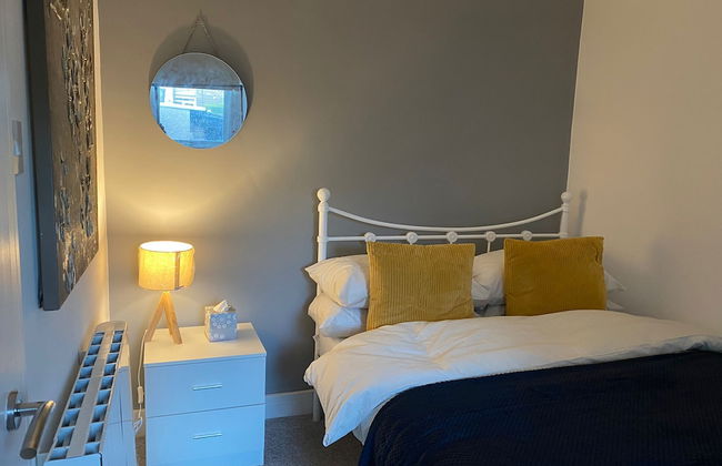 2 Bed Flat - Sleeps 6 - Pets - Parking - Wifi - Foto 11
