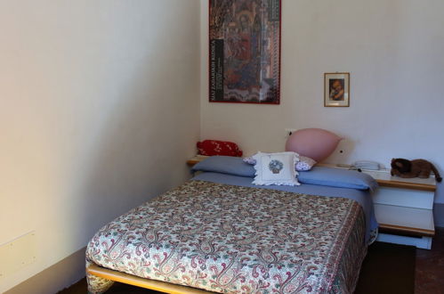 Photo 2 - Comoholidays - Ul Palazz 18th Century Apartment