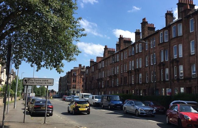 Great Location 2 Bedroom Scotstoun Flat - Photo 16