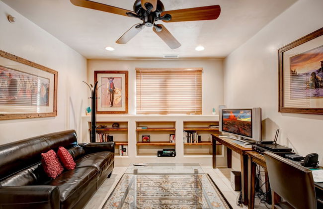 El Corazon de Santa Fe - Photo 4