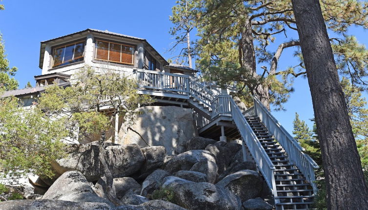 Photo 1 - Rockpile Treehouse