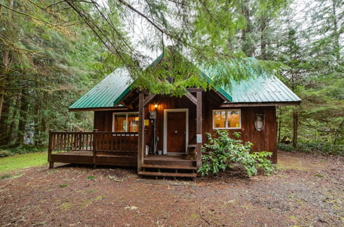 Photo 20 - 32MBR - BBQ - Pets Ok - Wood Stove - Sleeps 7