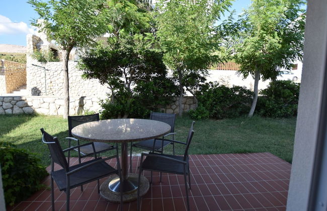 Spacious Apartment With Terrace, Near the Beach - Photo 19