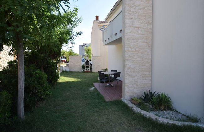 Spacious Apartment With Terrace, Near the Beach - Photo 34