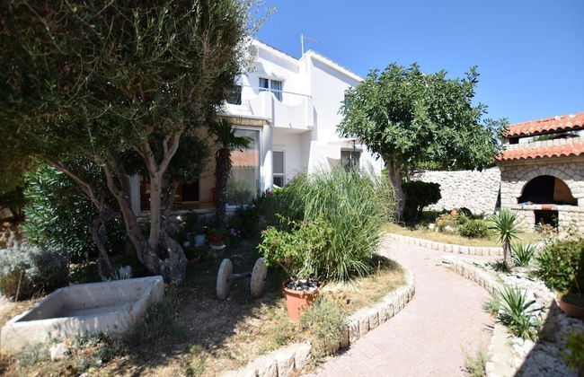 Spacious Apartment With Terrace, Near the Beach - Photo 25
