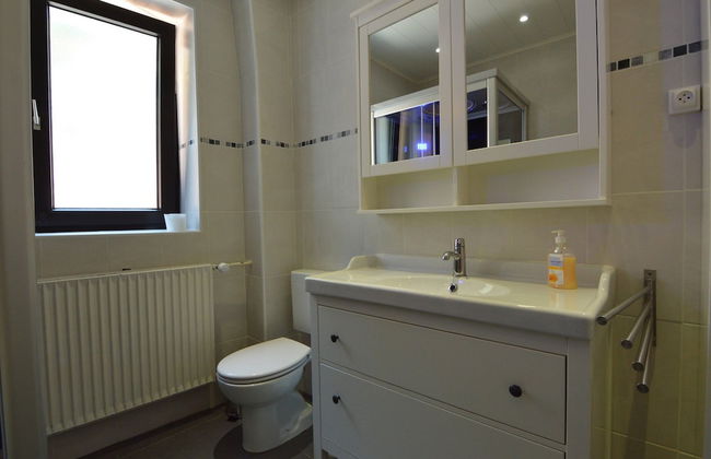 Lovely Modern Apartment, Near the Mosel, Shops and Restaurants - Foto 16