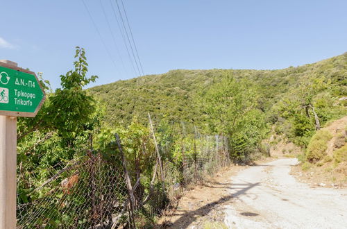 Photo 30 - Secluded Holiday Home in Kalavrouza With Mountain Views,bbq