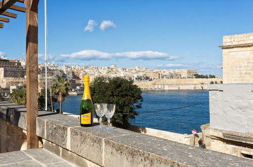 Photo 2 - Traditional Maltese Townhouse Roof Terrace and Views