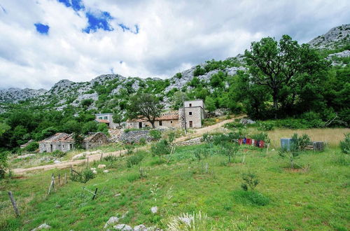 Foto 31 - Authentic Stone House on the Mountain Velebit