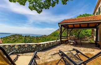 Foto 1 - Authentic Stone House on the Mountain Velebit