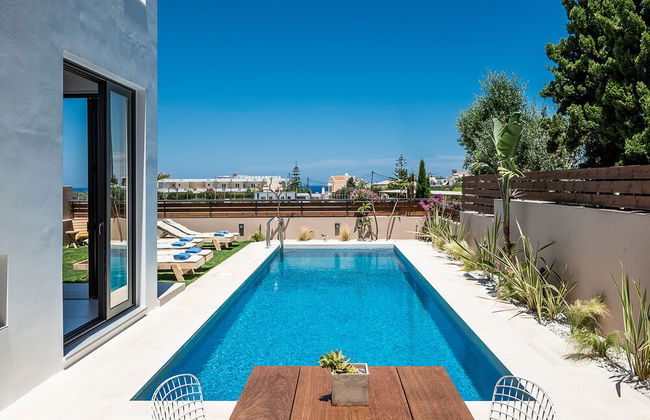 Fos Villa your place under the Cretan Sun with private heated pool - Photo 57