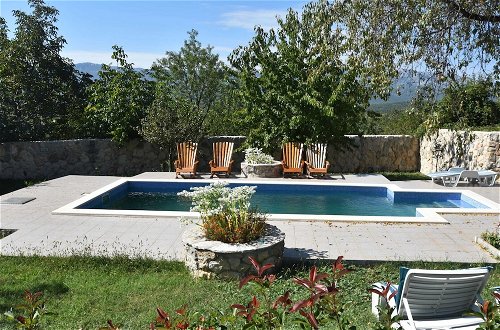 Foto 15 - Villa With Private Pool in Trilj, Dalmatia