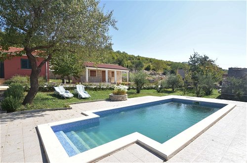 Foto 30 - Villa With Private Pool in Trilj, Dalmatia