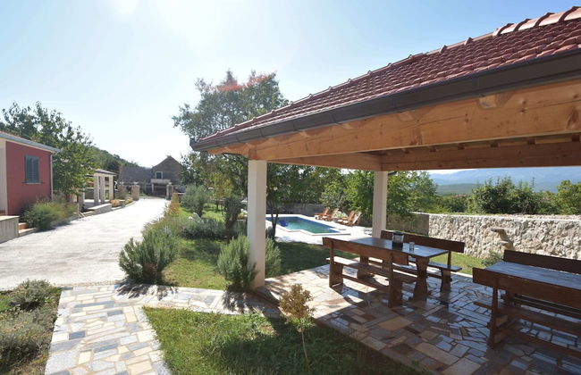 Villa With Private Pool in Trilj, Dalmatia - Foto 27