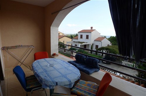 Photo 8 - Apartment for six Persons With 3 Bedrooms and Partial sea View
