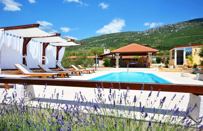 Attractive Villa in Kastel Luksic on Mount Kozjak - Foto 19