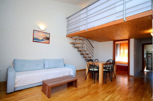 Photo 10 - A7 - apt With 2 Balconies, 5 min Walking to Beach