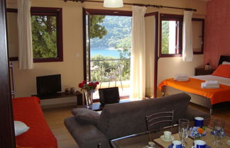 Photo 2 - Mikros Gialos Apartments