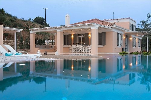 Photo 27 - Spacious Villa in Peloponnese With Pool