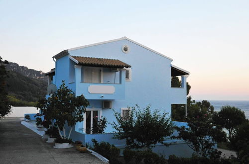 Photo 33 - Theophilos Blue Cozy Apartments