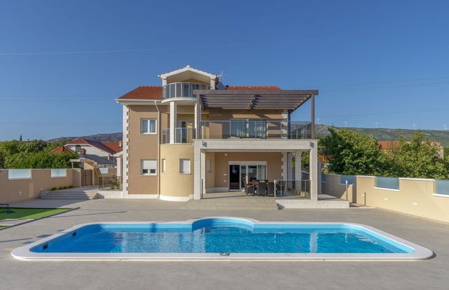 Villa Neda - Foto 1
