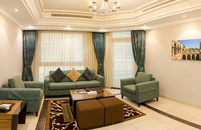 Al Majaz Premiere Hotel Apartment - Photo 10
