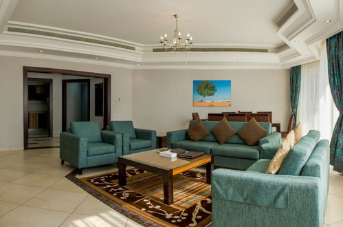 Photo 30 - Al Majaz Premiere Hotel Apartment