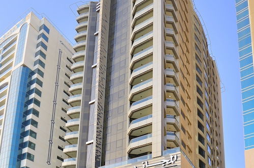 Photo 1 - Al Majaz Premiere Hotel Apartment