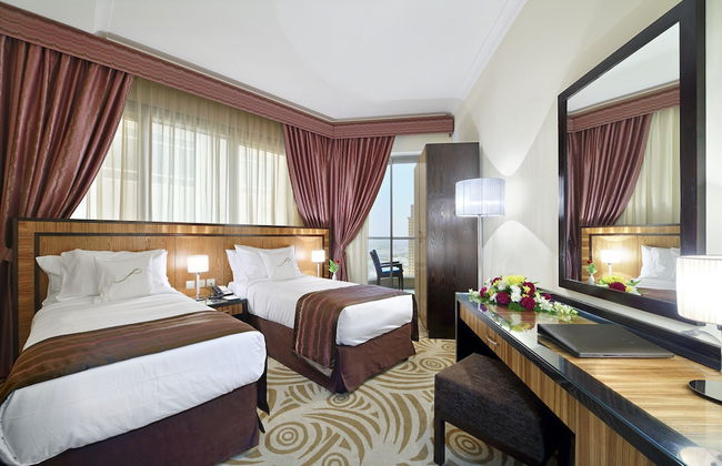 Al Majaz Premiere Hotel Apartment - Photo 6