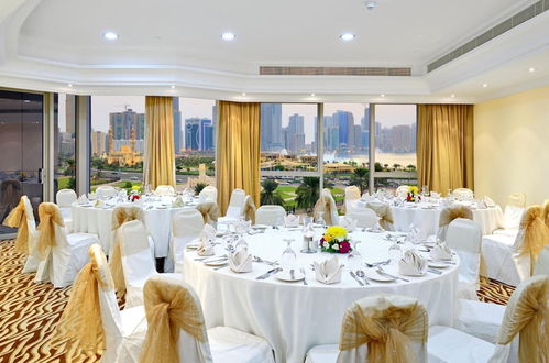 Photo 40 - Al Majaz Premiere Hotel Apartment