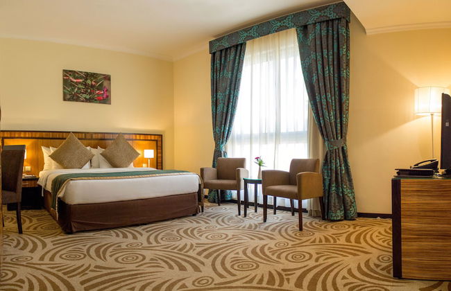 Al Majaz Premiere Hotel Apartment - Photo 7