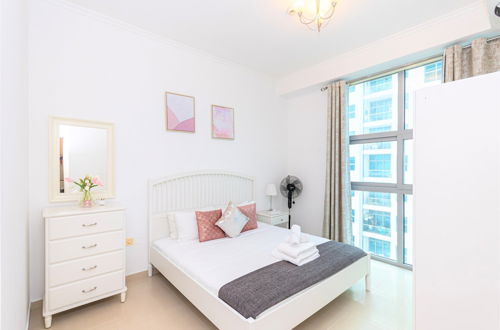 Photo 2 - Gorgeous 1 bedroom with balcony in Dubai Marina