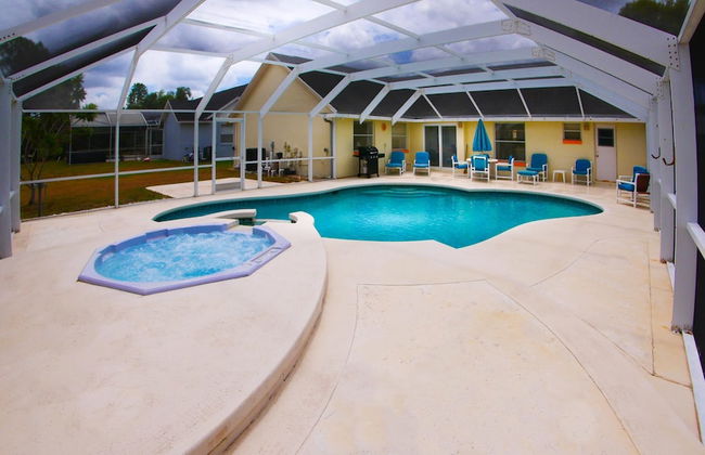 Large Pool With Jacuzzi, Near the Disney Attractions!! - Foto 26