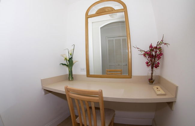 Large Pool With Jacuzzi, Near the Disney Attractions!! - Foto 13