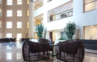 Photo 3 - Comfy and Lovely 1BR in Difc