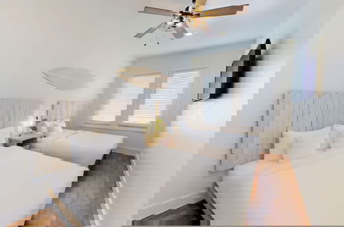 Foto 14 - The Beach House