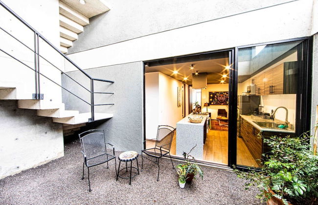 Brand New 1BDRM Private Patio Apartment 5 Stars - Foto 7