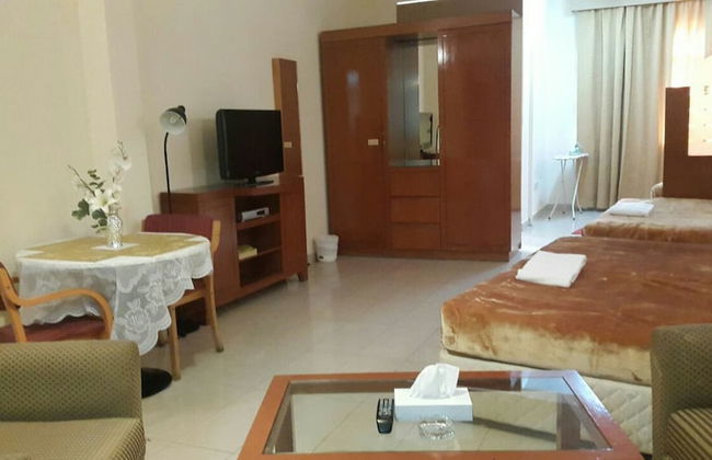 Al Raien Hotel Apartment - Photo 1