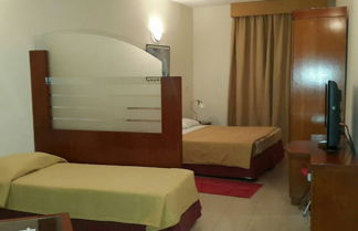 Foto 3 - Al Raien Hotel Apartment