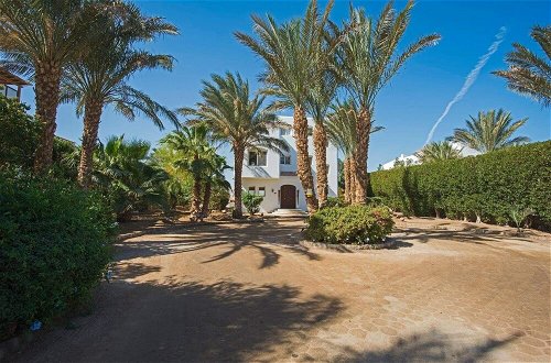Photo 9 - Charming Villa in El Gouna with Pool